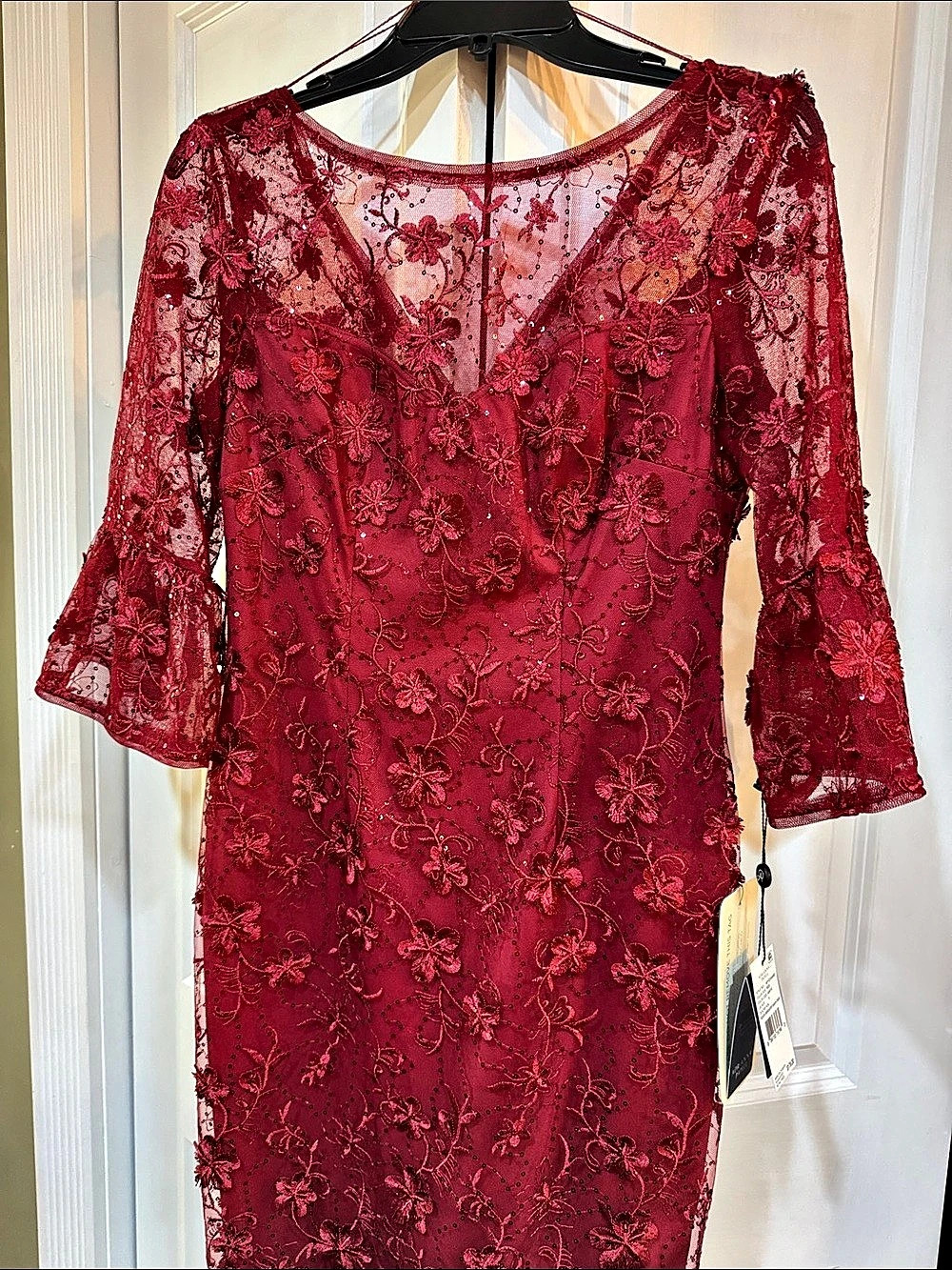 Adrianna Papell Style 40401 Floral Lace Midi Dress Red Size 8 NWT